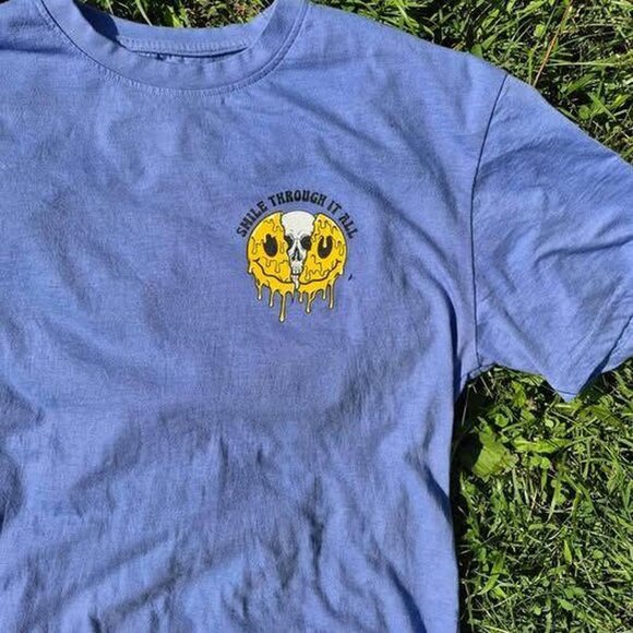 Retrofit "Smile Through It All" Graphic Tee Men's Medium - Picture 1 of 4